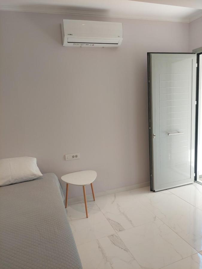 Alexandra'S Apartments - Port Of Zante 외부 사진